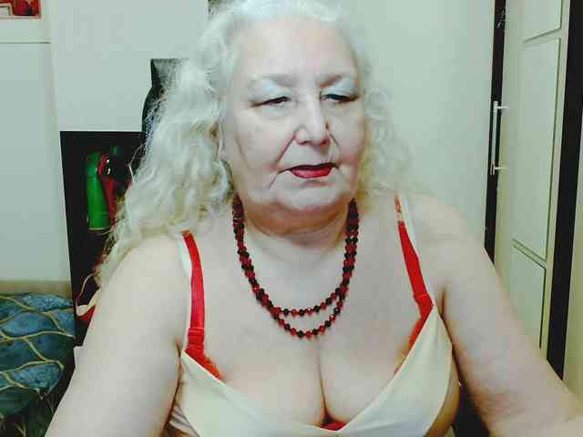GrannyWants webcam