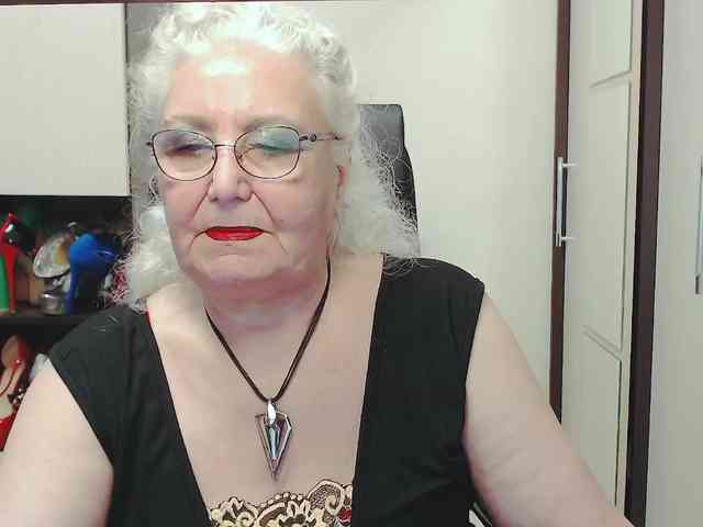GrannyWants webcam