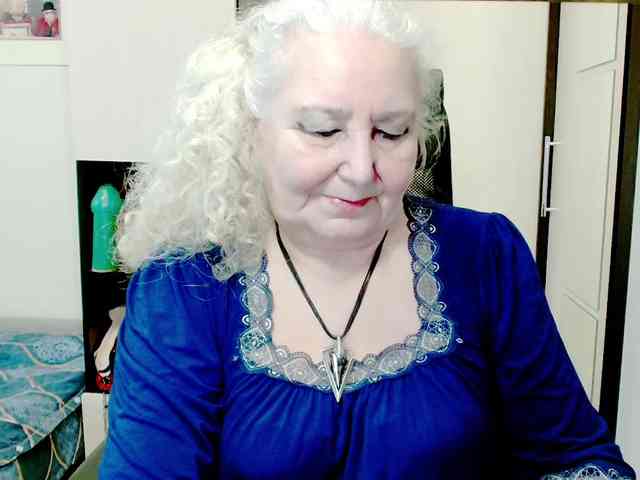 GrannyWants webcam