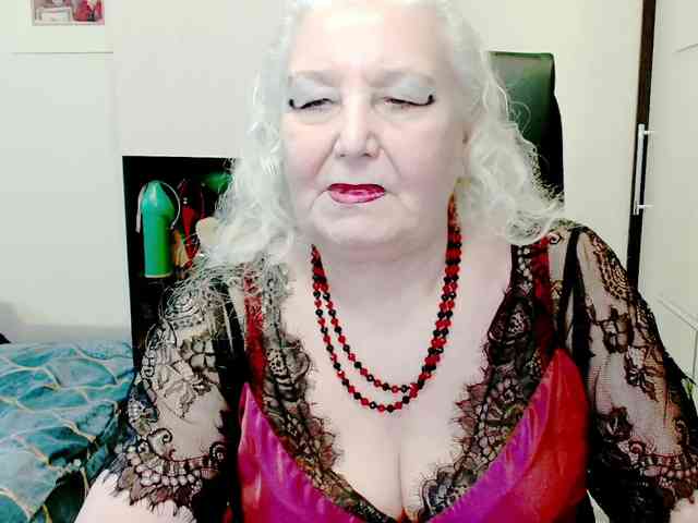 GrannyWants webcam