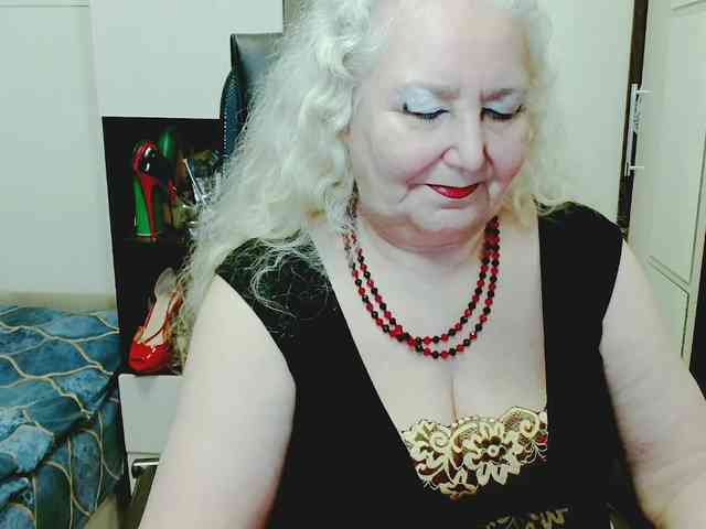 GrannyWants webcam