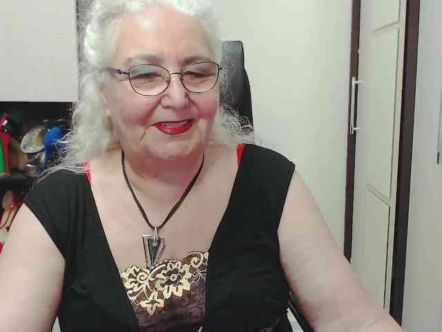 GrannyWants webcam