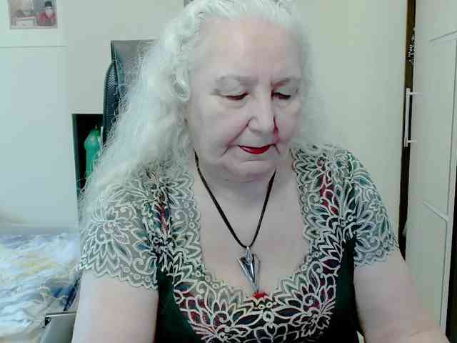 GrannyWants webcam