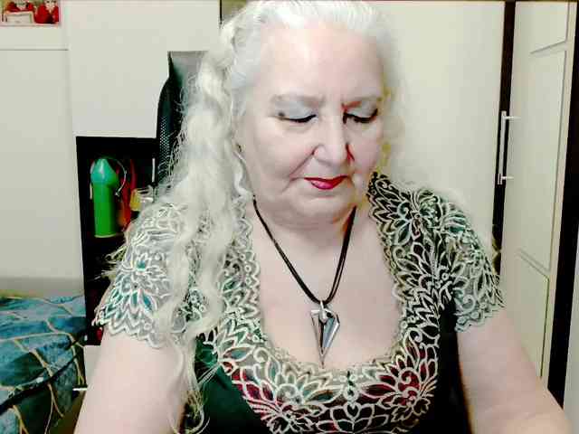 GrannyWants webcam