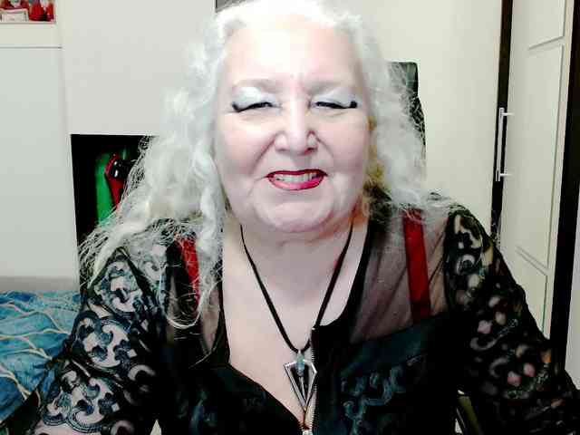 GrannyWants webcam