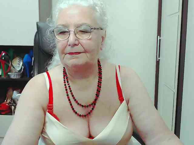 GrannyWants webcam