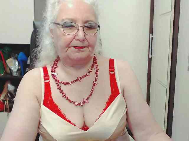 GrannyWants webcam