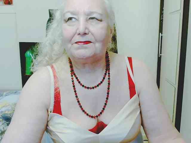 GrannyWants webcam