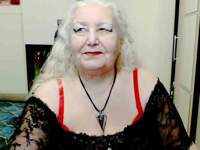 GrannyWants webcam
