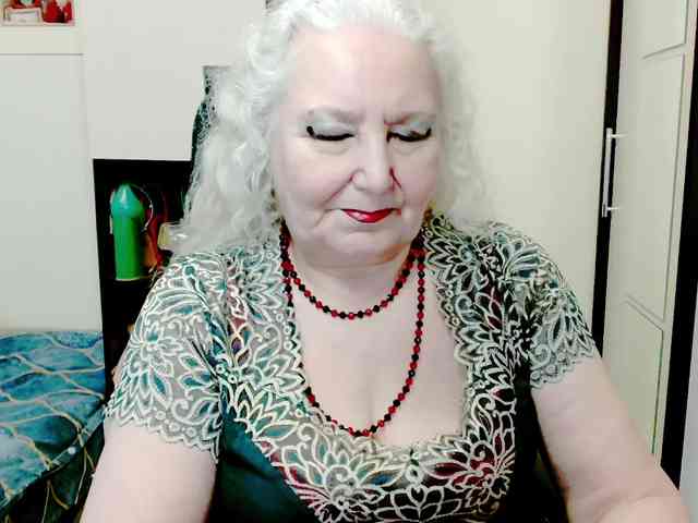 GrannyWants webcam