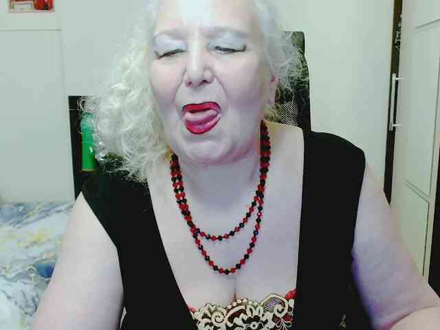 GrannyWants webcam