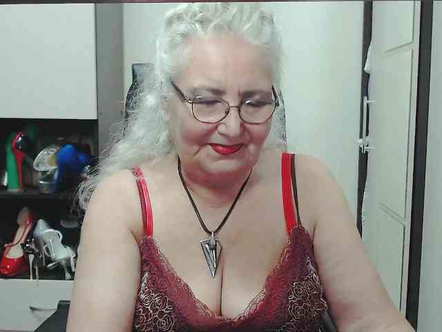 GrannyWants webcam
