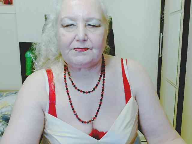GrannyWants webcam