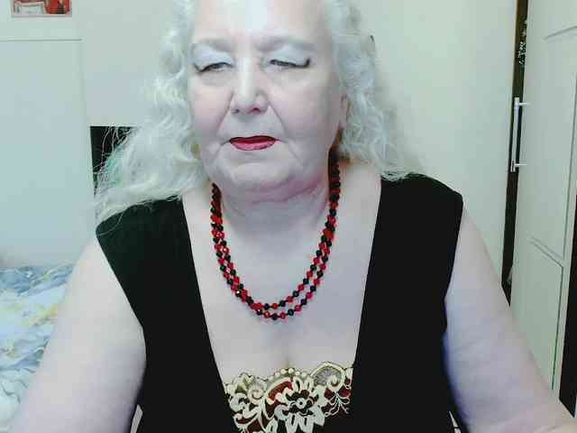 GrannyWants webcam