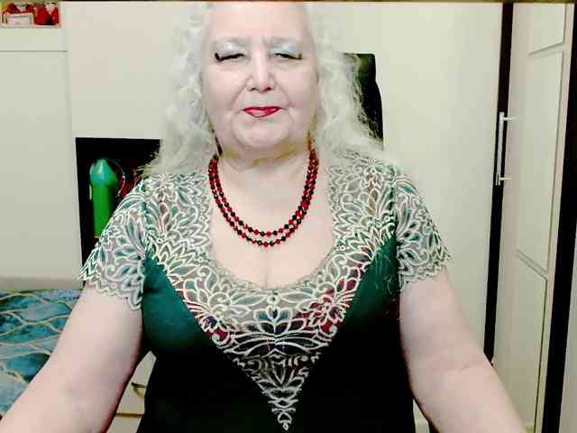 GrannyWants webcam
