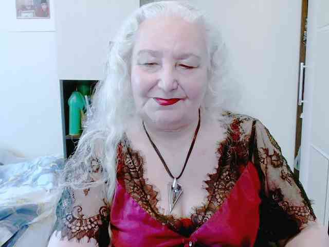GrannyWants webcam