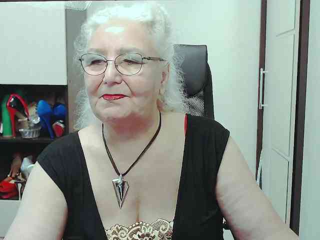 GrannyWants webcam