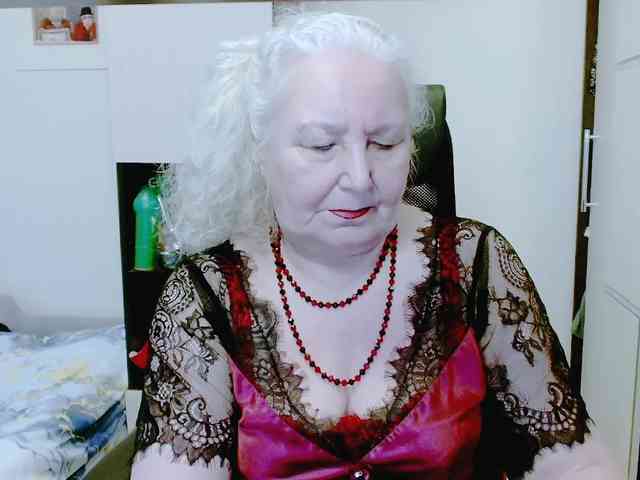 GrannyWants webcam