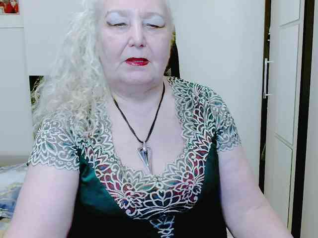 GrannyWants webcam