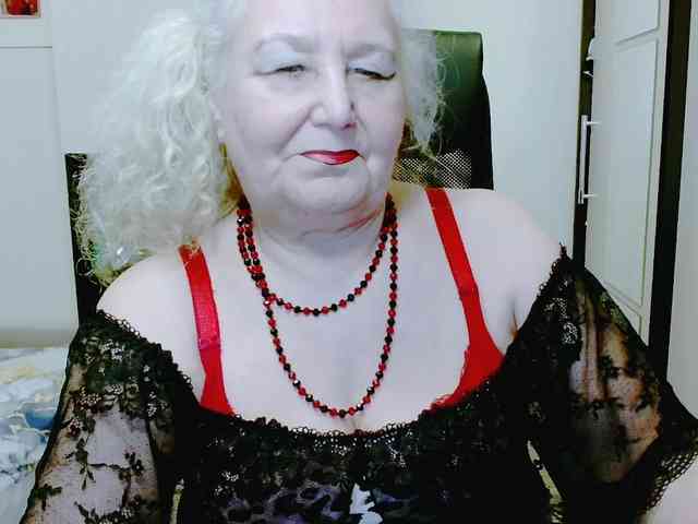 grannywants Live Webcam on BongaCams