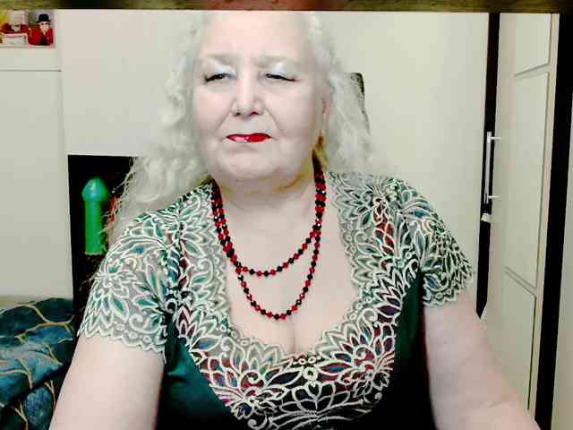 GrannyWants webcam