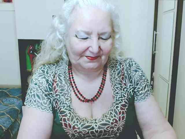 GrannyWants webcam