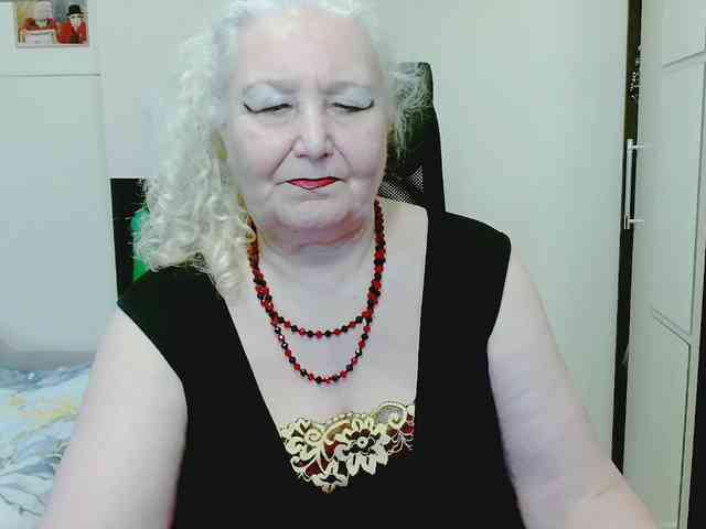GrannyWants webcam