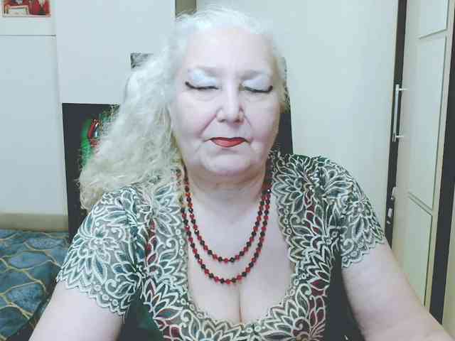 GrannyWants webcam