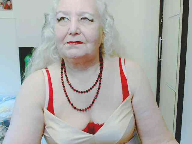 GrannyWants webcam