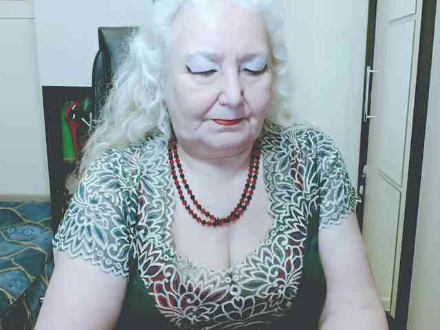 grannywants Live Webcam on BongaCams