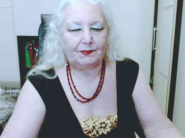 GrannyWants webcam