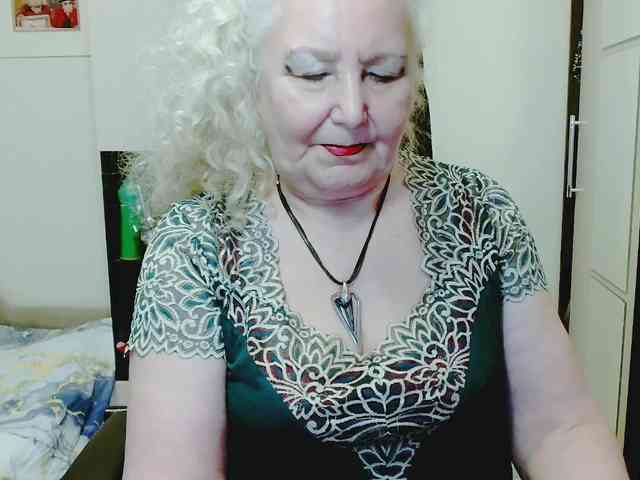 GrannyWants webcam
