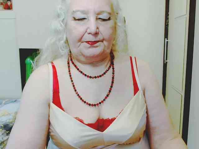 GrannyWants webcam