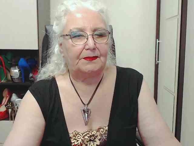 GrannyWants webcam