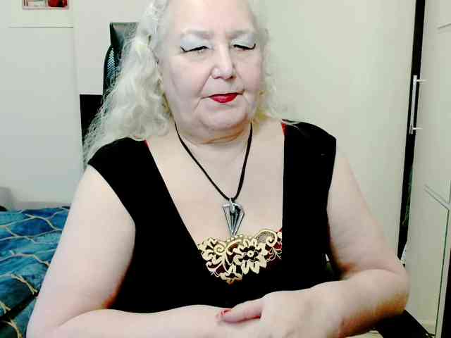 GrannyWants webcam