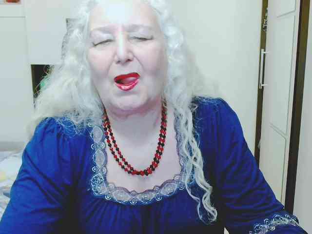 GrannyWants webcam