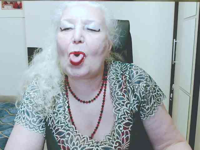 GrannyWants webcam