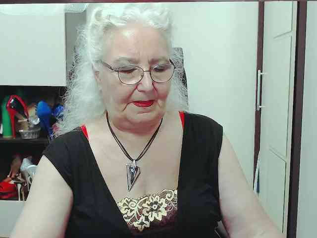 GrannyWants webcam