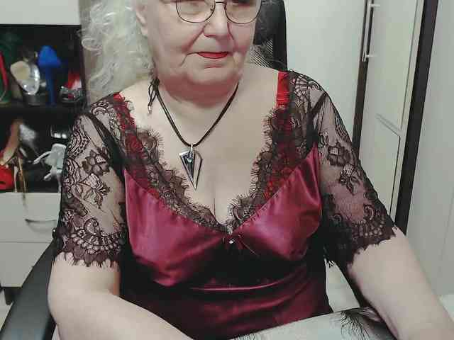 GrannyWants webcam