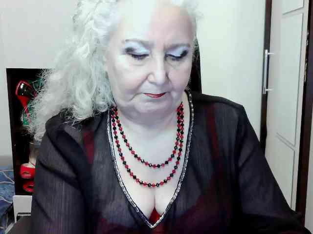 GrannyWants webcam
