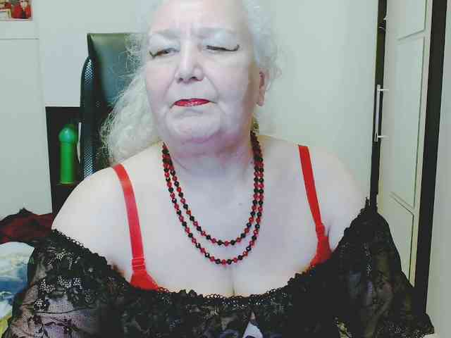 GrannyWants webcam
