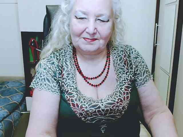 GrannyWants webcam