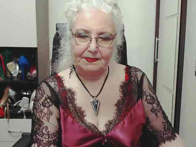 GrannyWants webcam