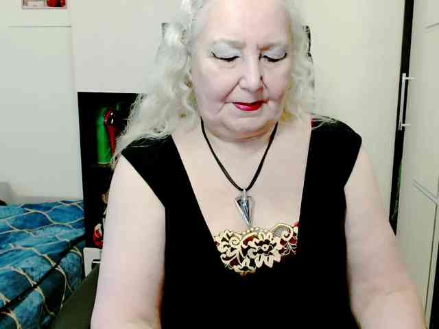 GrannyWants webcam