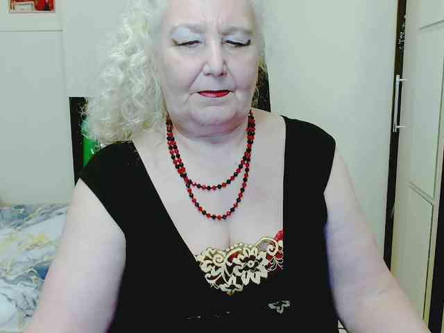 GrannyWants webcam