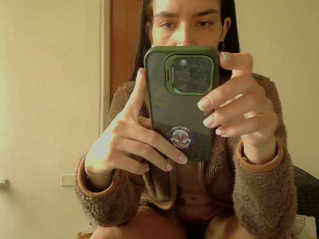 emmaherby1's BongaCams show and profile