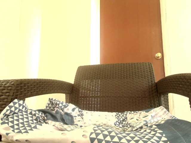 emmaherby1's BongaCams show and profile