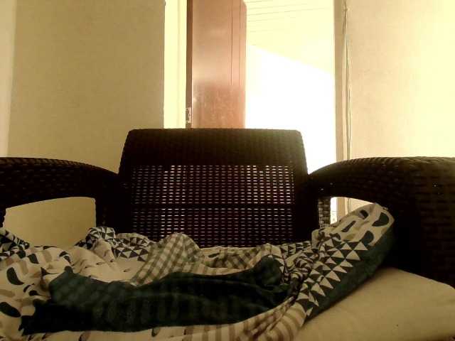 emmaherby1's BongaCams show and profile