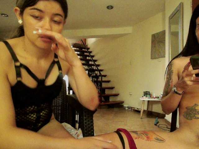 emmaherby1's BongaCams show and profile