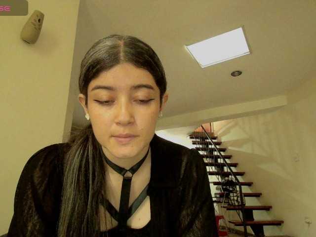emmaherby1's BongaCams show and profile
